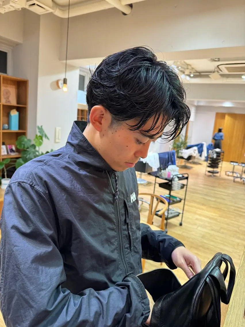 パーマ 縮毛矯正 カット 大橋 芽衣のヘアスタイル
