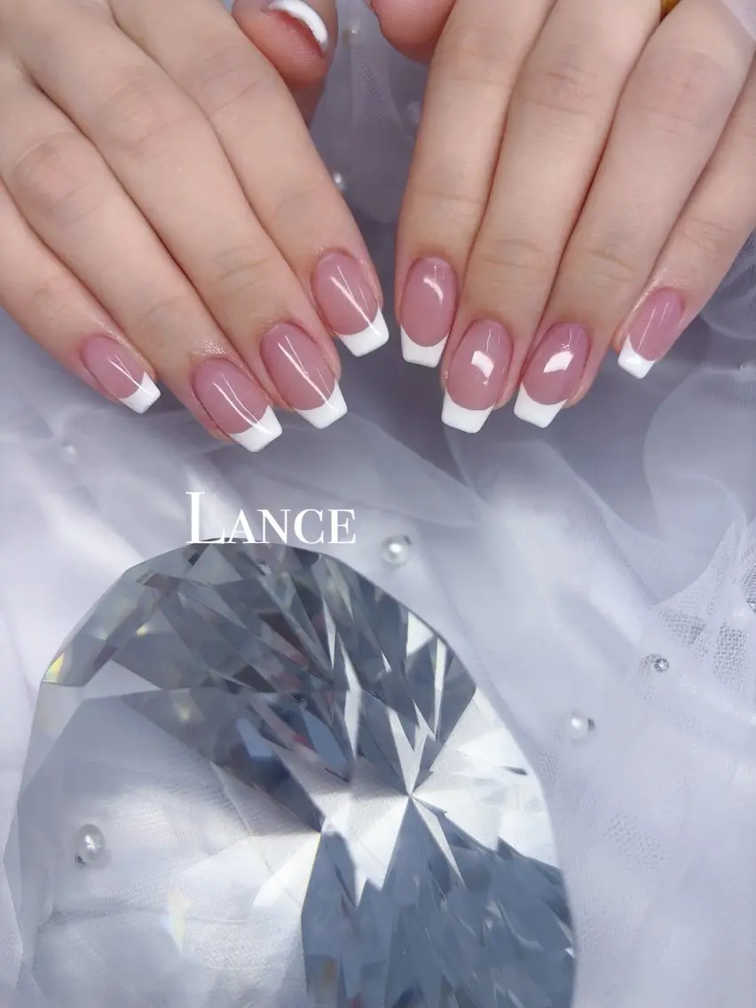 ネイル キラキラネイル 韓国ネイル ワンカラーネイル 夏ネイル ワンホンネイル ハンドネイル Lance nailのネイルデザイン