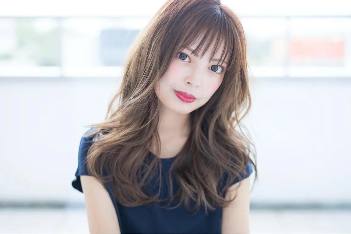 ロング カラー ヨシンモリ 韓国風ヘア レイヤーカット カット ヘアカラー トリートメント 小野 和摩のヘアスタイル