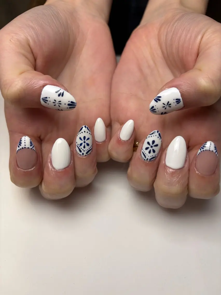 ネイル ハンドネイル 手描き🌸ニュアンス monny nailのネイルデザイン