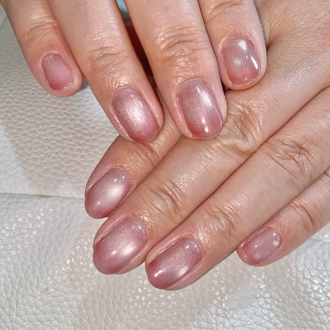 ネイル グラデーション マグネットネイル オフィスネイル シンプルネイル ハンドネイル Loca.nails Kasumiのネイルデザイン