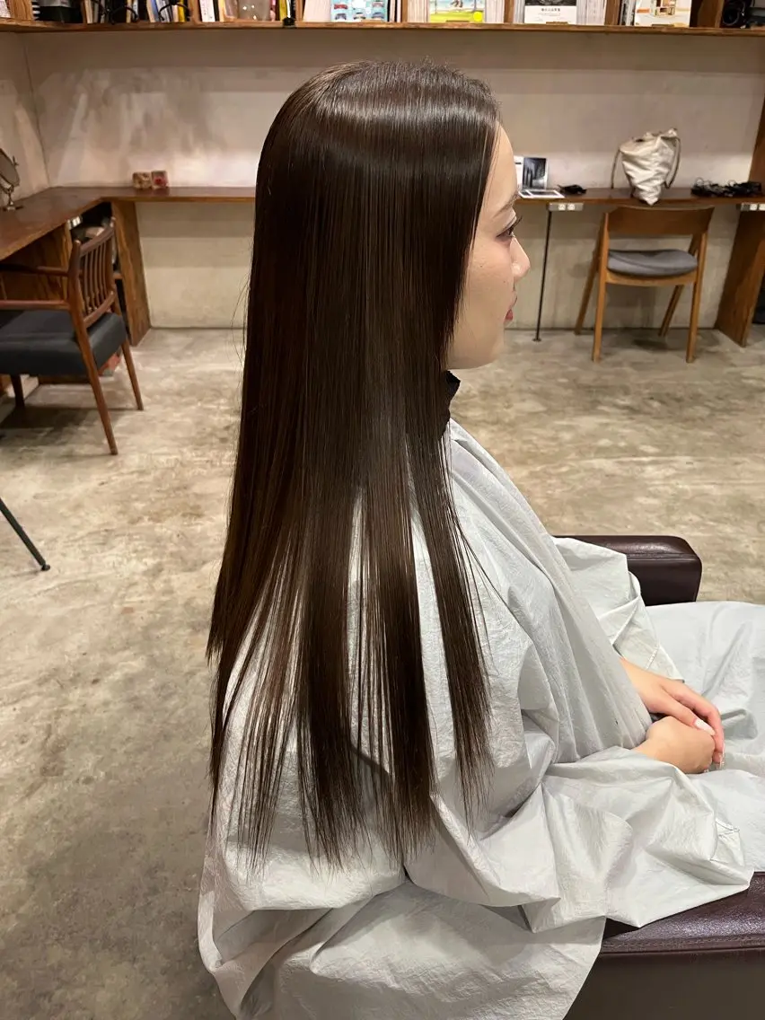 ロング パーマ 縮毛矯正 佐野 りおんのヘアスタイル