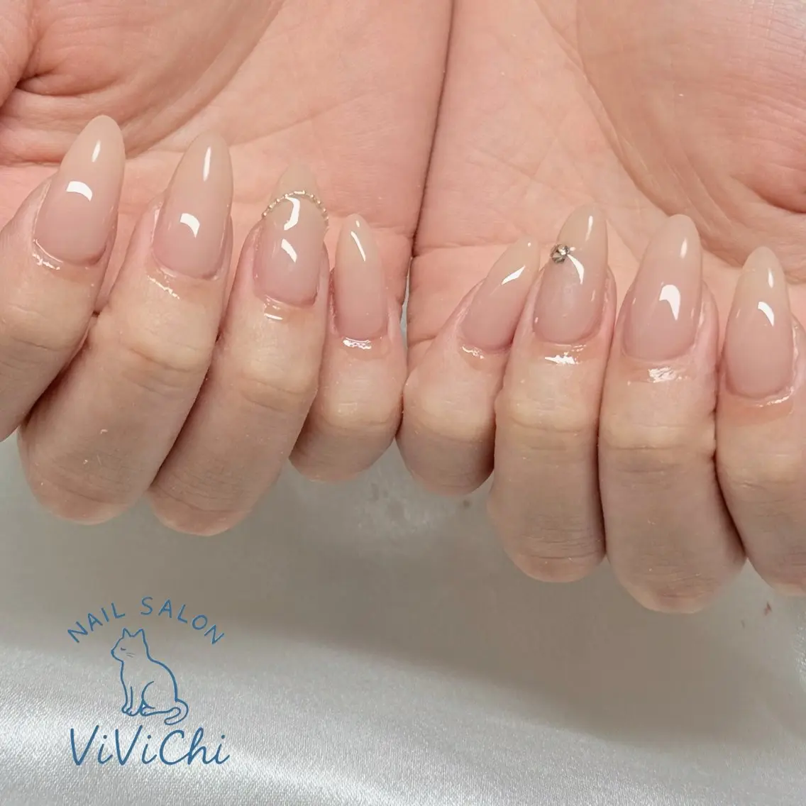 ネイル ハンドネイル ViViChi 梨帆のネイルデザイン