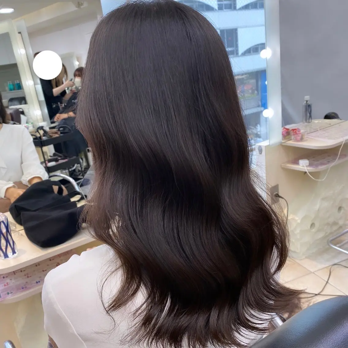 セミロング カラー ヘアカラー トリートメント 🐈⬛カチモリ/暖 色/𝐌𝐢𝐤𝐮のヘアスタイル