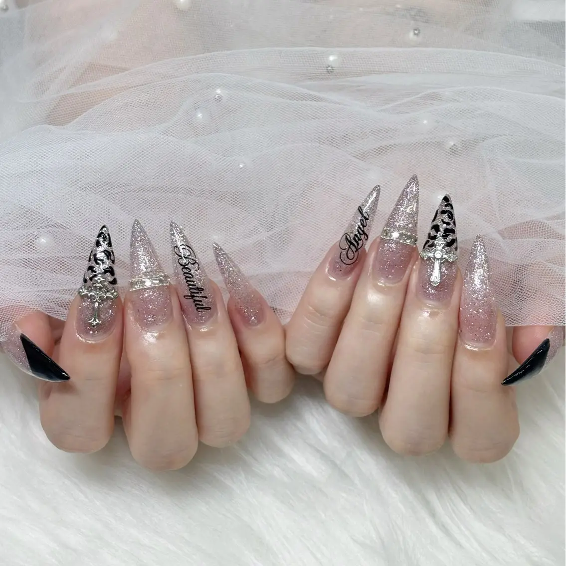 ネイル 韓国ネイル マグネットネイル 持ち込み ハンドネイル Mimi Nail_Royalのネイルデザイン