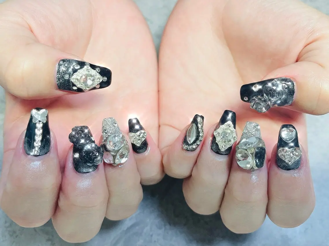 ネイル ゴージャス ハンドネイル ハンドケア ベテランネイル cnc nailのネイルデザイン