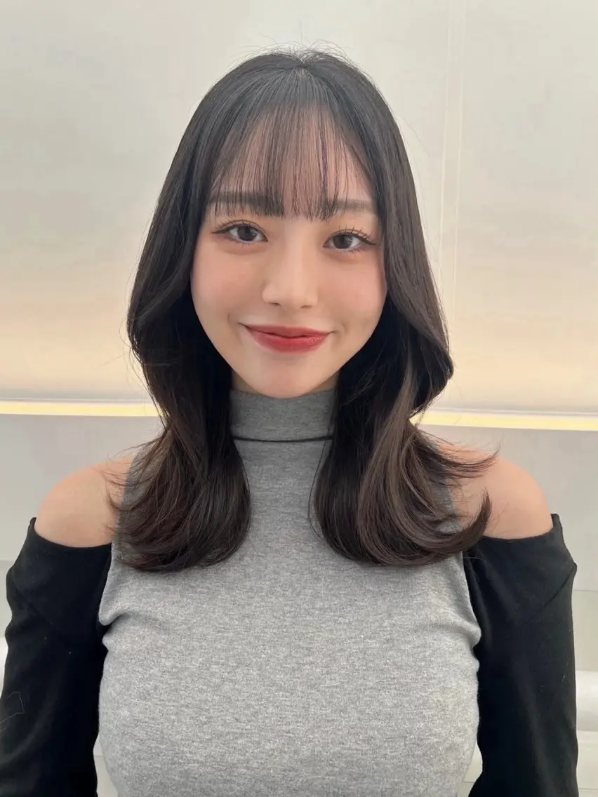 ミディアム カラー くびれヘア トリートメント カット ヘアカラー トリートメント 💎透明感カラー特化 💎TAISEIのヘアスタイル