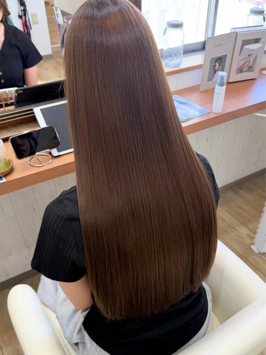 カラー 縮毛矯正 ンジハ えみのヘアスタイル