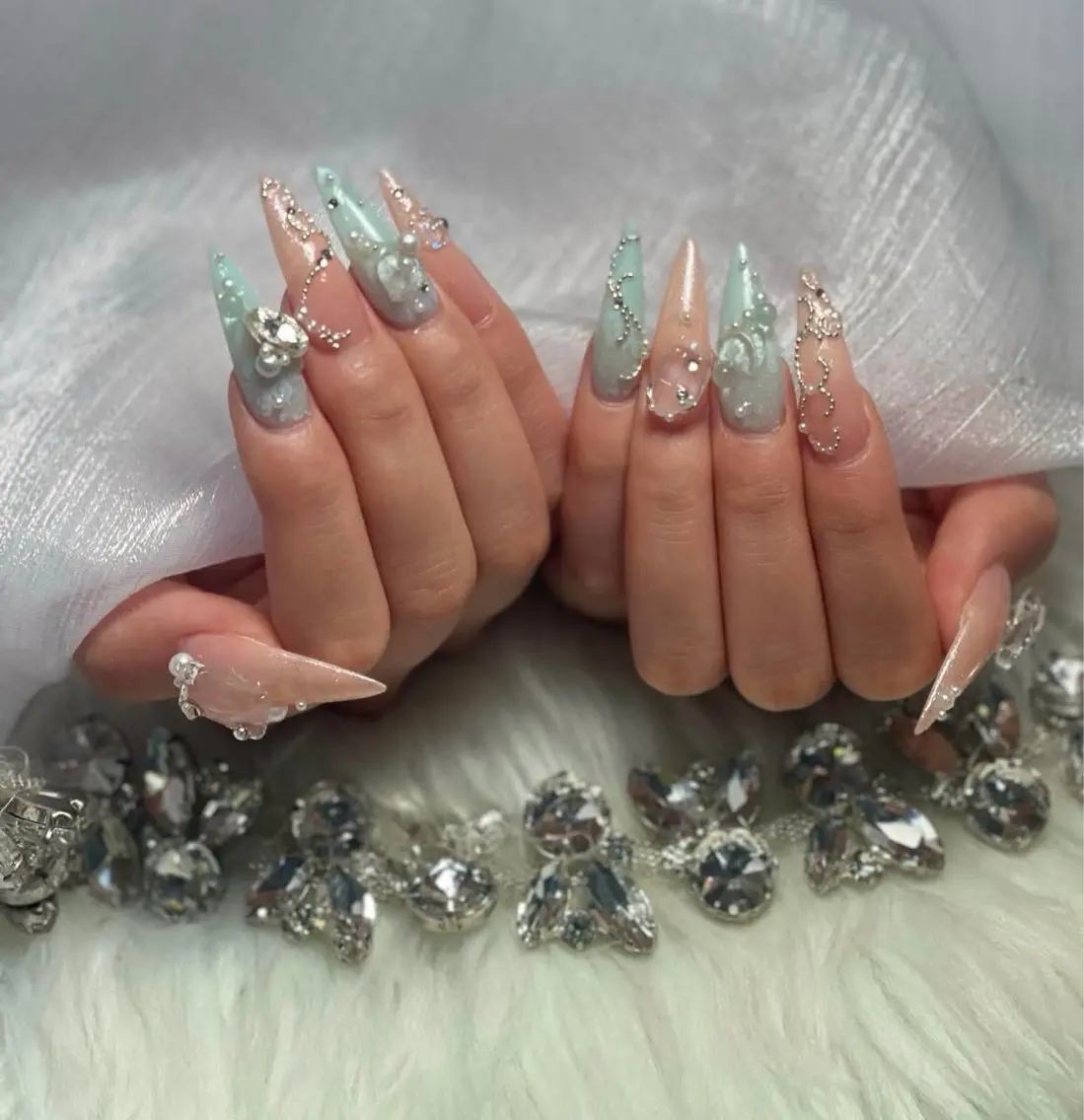 ネイル ハンドネイル Rinaky Amee Nailのネイルデザイン