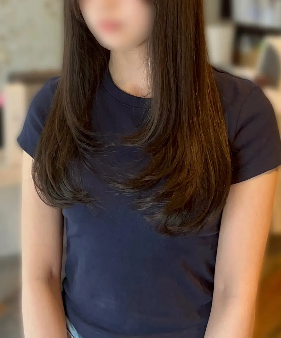ロング レイヤーカット ロング かじももな|女性限定 パーマモデル募集!のヘアスタイル