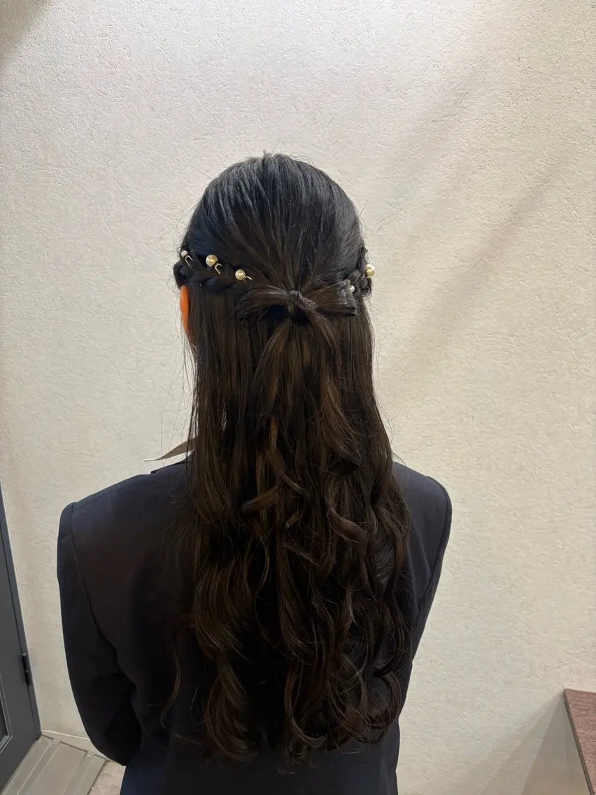 セミロング ヘアセット 🪐海外hair/パ ーマ/暖色/ミミ🌼のヘアスタイル