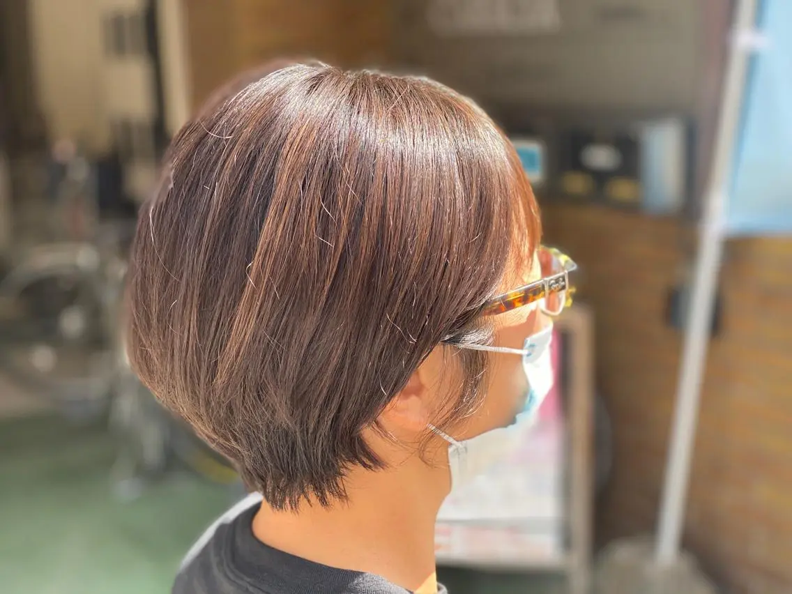 ショート カラー ハイライトカラー ハイライト ショートヘア CARICIA🌱 masaeのヘアスタイル