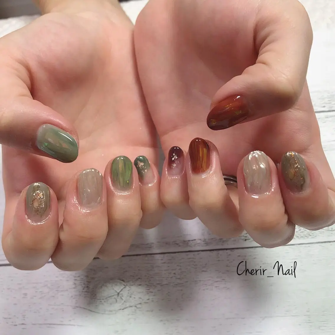 ネイル アートネイル ブラウン クリアネイル ミラーネイル ニュアンスネイル Cherirnail kaoriのネイルデザイン
