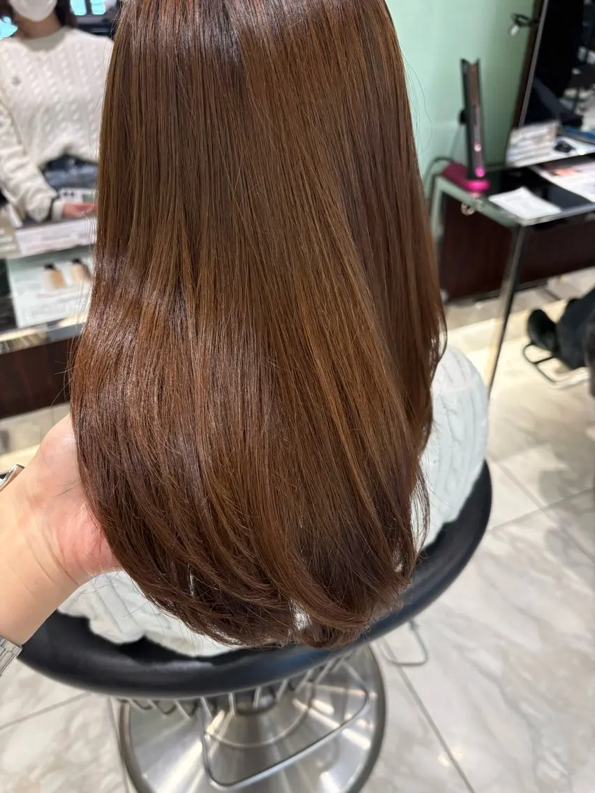 ミディアム カラー ヘアカラー 韓国っぽ水光肌カラー マンツーマン🫧なおのヘアスタイル