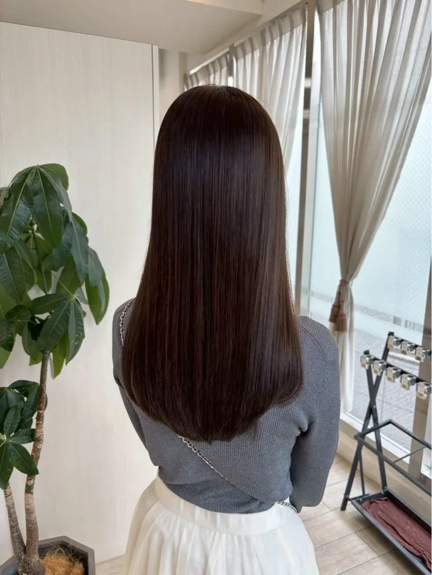 ロング LEWIN GINZAのヘアスタイル