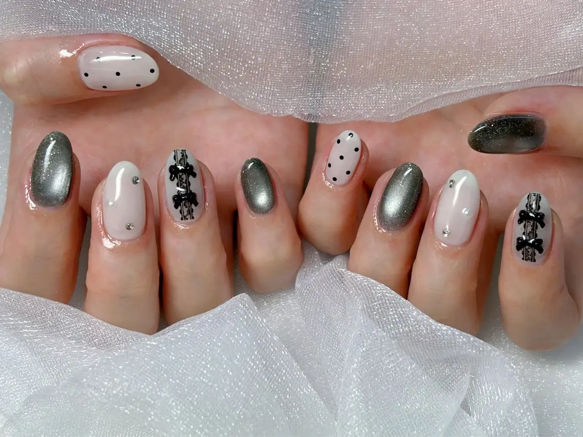 ネイル ワンホンネイル ハンドネイル Queennail 北堀江Yumiのネイルデザイン