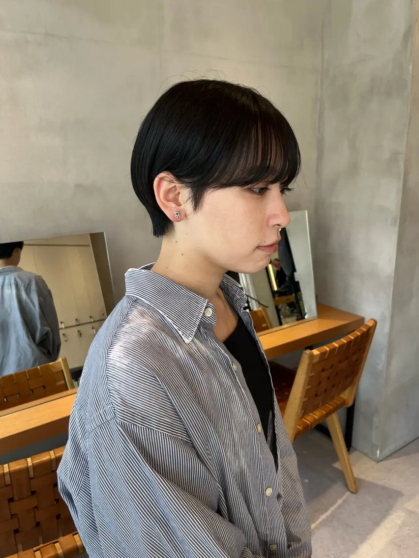 ショート 縮毛矯正ボブ&顔まわ レイヤー♡TOMOEのヘアスタイル