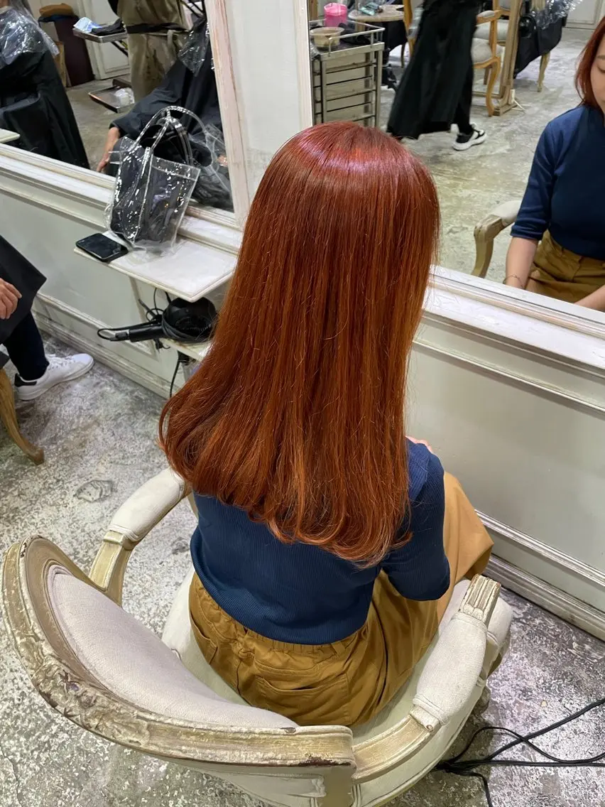 ロング ヘアカラー トリートメント 柔らかベージュ 🤎YUKAのヘアスタイル