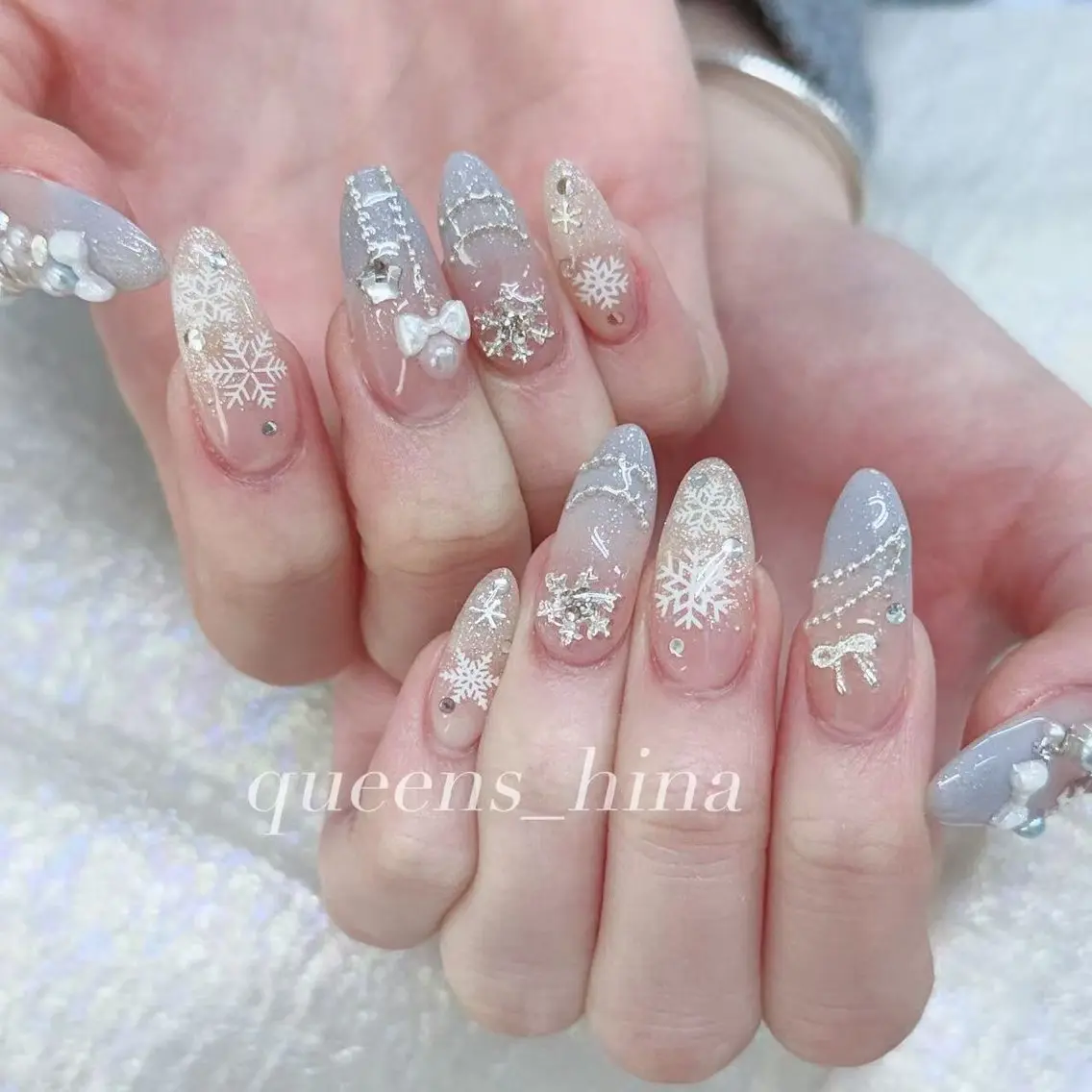 ネイル ハンドネイル Queens テイのネイルデザイン