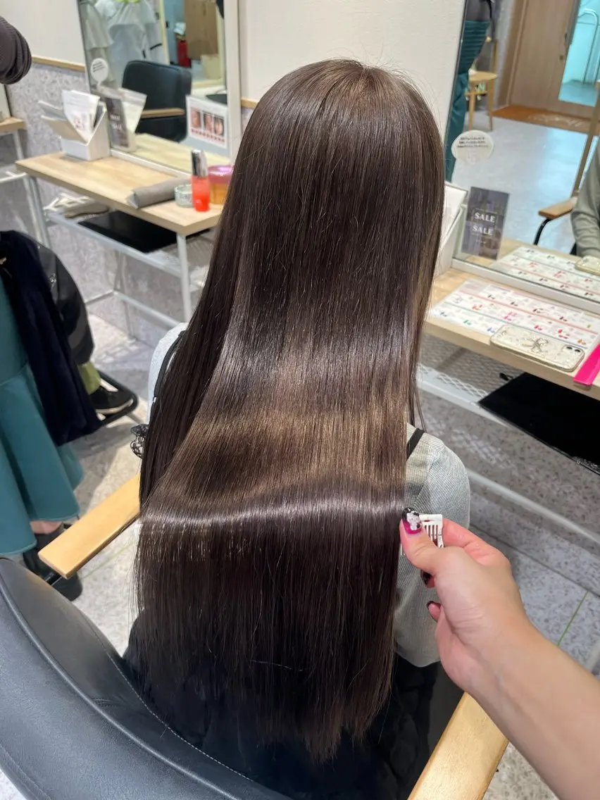 ロング カラー ダブルカラー イヤリングカラー ハイトーンカラー インナーカラー 顔周りカット ヘアカラー 髪質改善&艶カラー/ ほんだあみ (♡)のヘアスタイル
