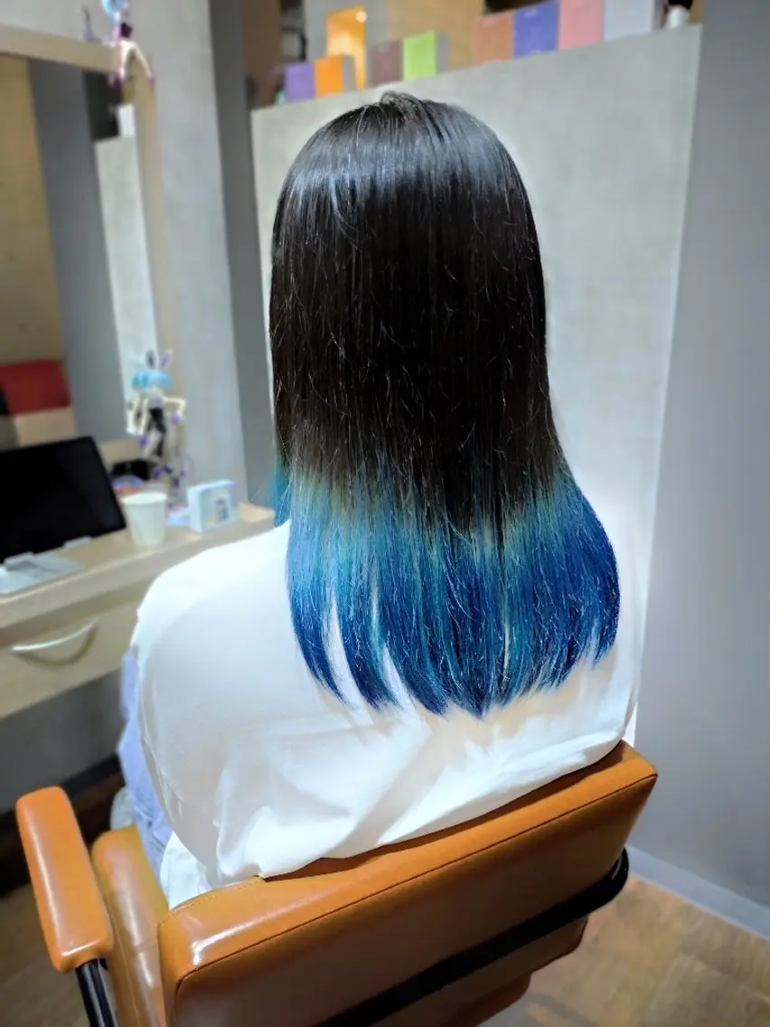 ロング カラー グラデーションカラー カットモデル募集中 🥀タカハシ🥀のヘアスタイル