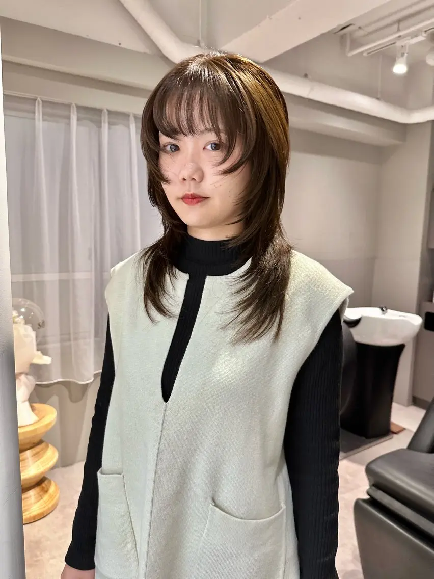 ミディアム レイヤーカット 古川洋之のヘアスタイル