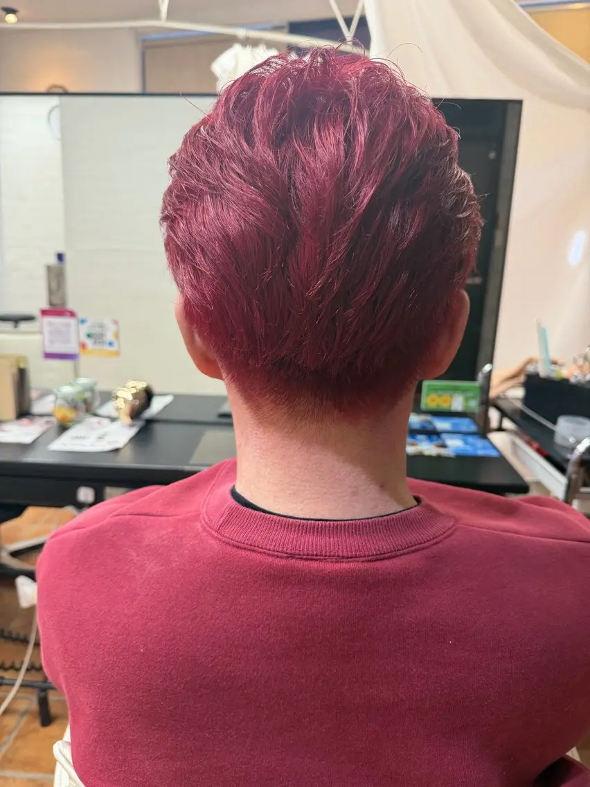 ショート ヘアカラー 🌙𝑳𝑼𝑵𝑨 工藤/メンズカット✂のヘアスタイル