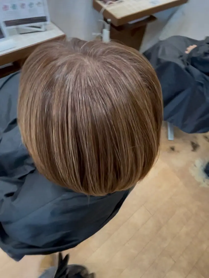 ショート カラー ヘアカラー トリートメント 髪質改善・白髪ぼかし /お悩み対応カラーのヘアスタイル