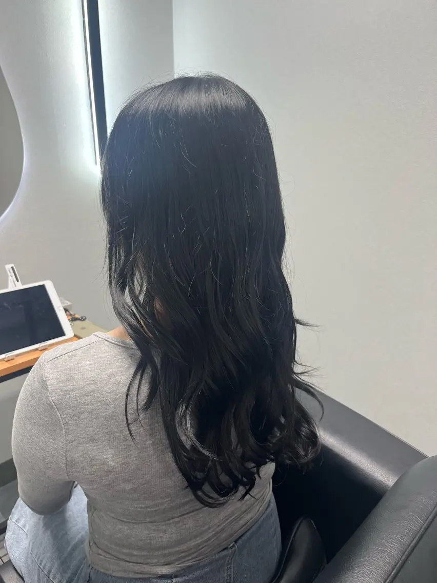 ロング カラー 黒髪 ブルーカラー ブルーブラック レイヤーカット カット トリートメント 仙台/艶髪/ レイヤー/ゆうか♡のヘアスタイル