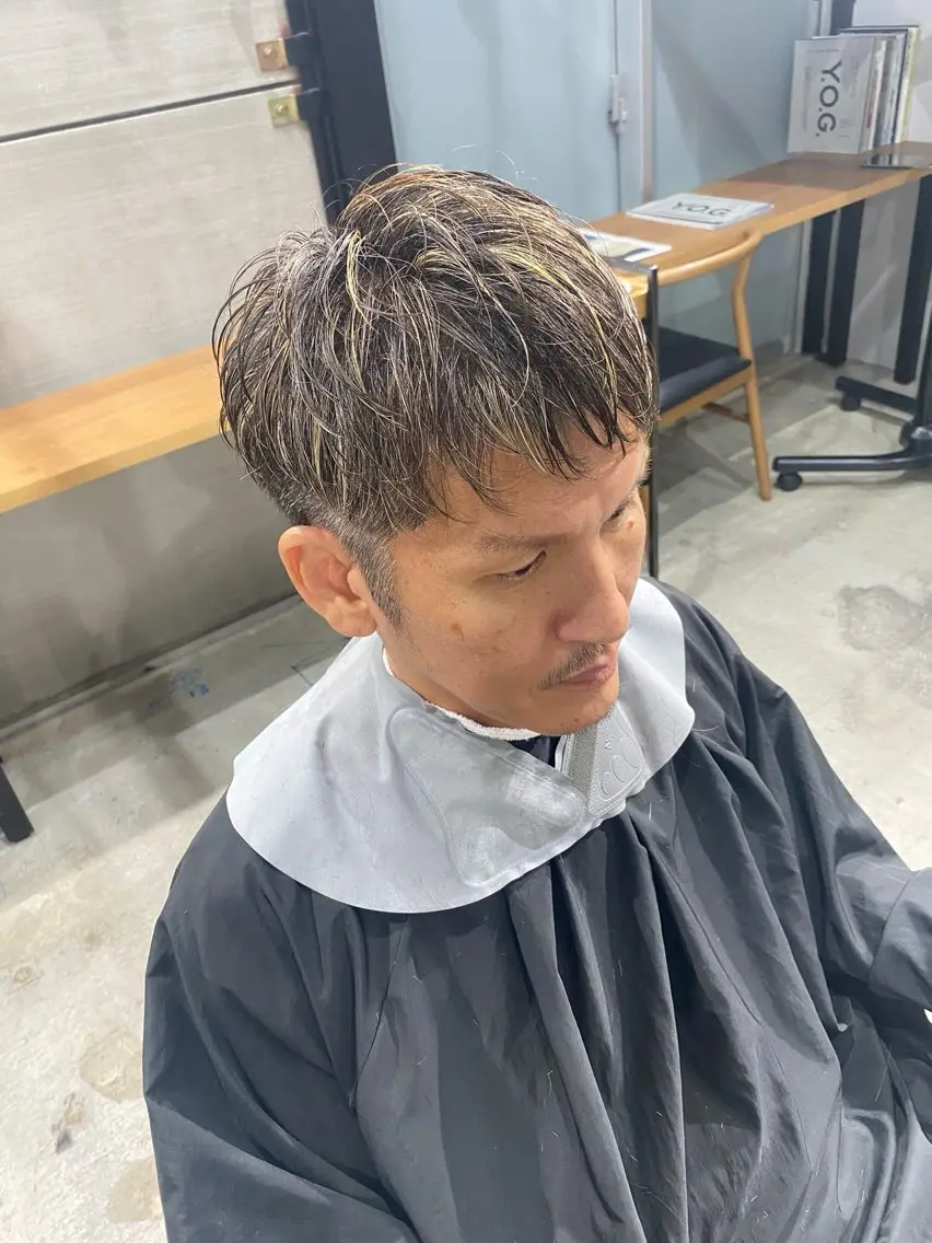 ショート ハイライト レイヤーカット 村田 健のヘアスタイル