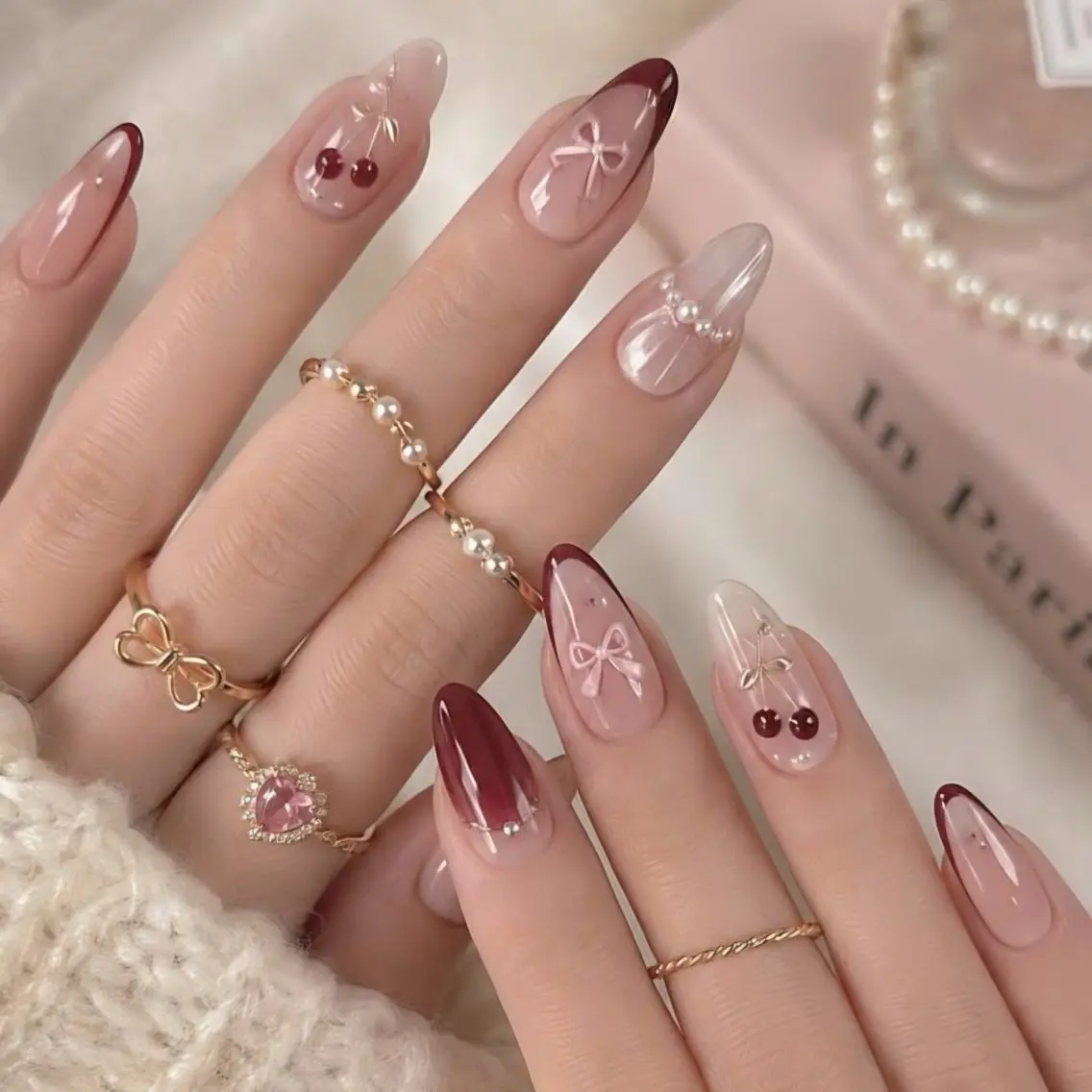 ネイル ボルドー フレンチネイル ジェルネイル 韓国ネイル ロングネイル ハンドネイル ハンドケア Blingg NailStudioのネイルデザイン