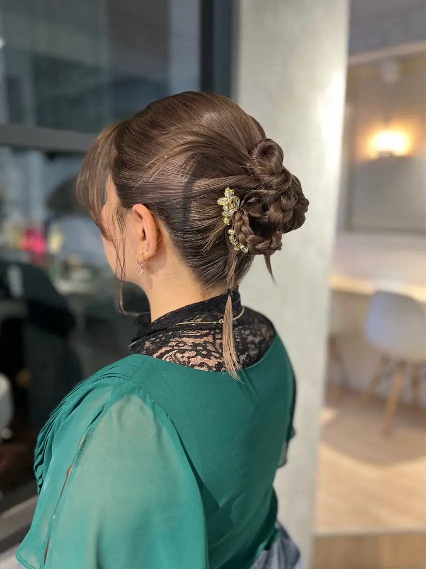 ヘアアレンジ 着物ヘア 卒業式のヘアスタイル 髪飾り ヘアセット 池田 みのりのヘアスタイル