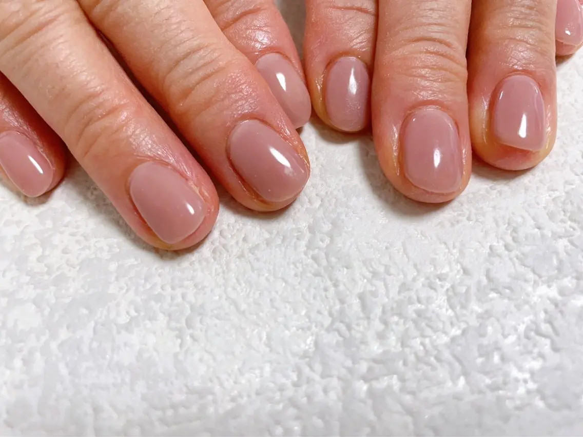 ネイル オーロラネイル フラワーネイル フットネイル フレンチネイル ジェルネイル ハンドネイル mogunail &blowのネイルデザイン