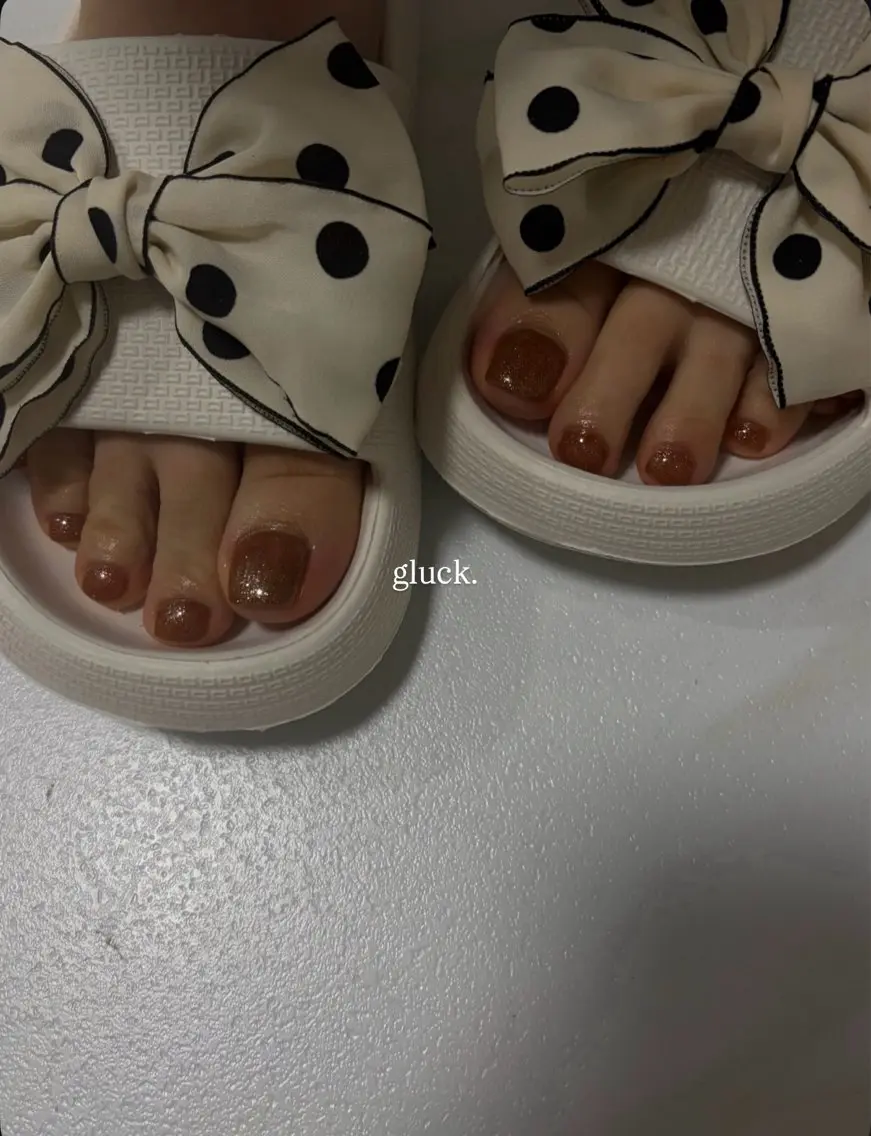 ネイル フットネイル gluck sakiのネイルデザイン