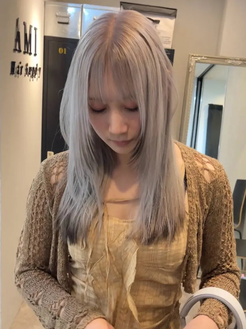 セミロング カラー カット ヘアカラー トリートメント YUSUKE レイヤーカットカラーのヘアスタイル
