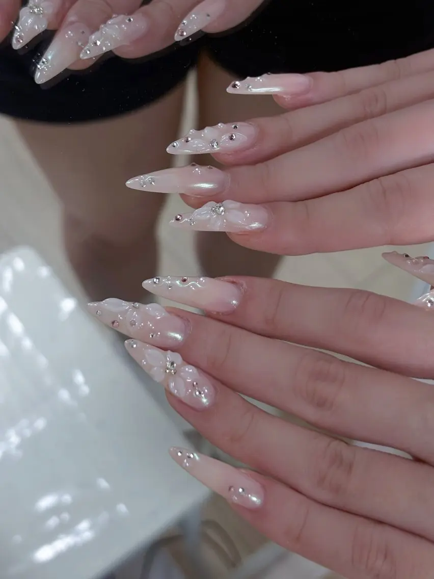 ネイル ジェルネイル ロングネイル マグネットネイル 持ち込み パラジェル ハンドネイル Sully Nail Labのネイルデザイン