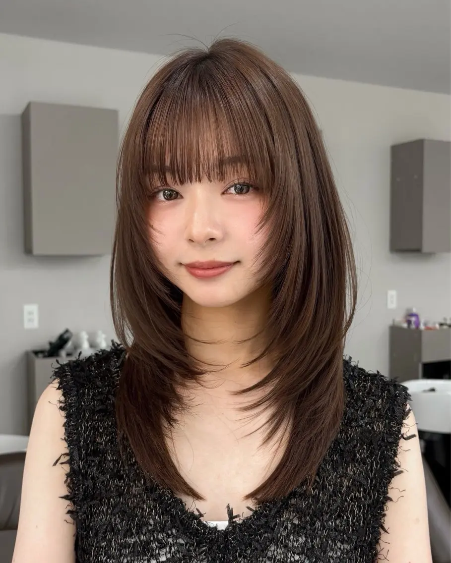 セミロング カット ヘアカラー manami/ ハッシュレイヤーのヘアスタイル