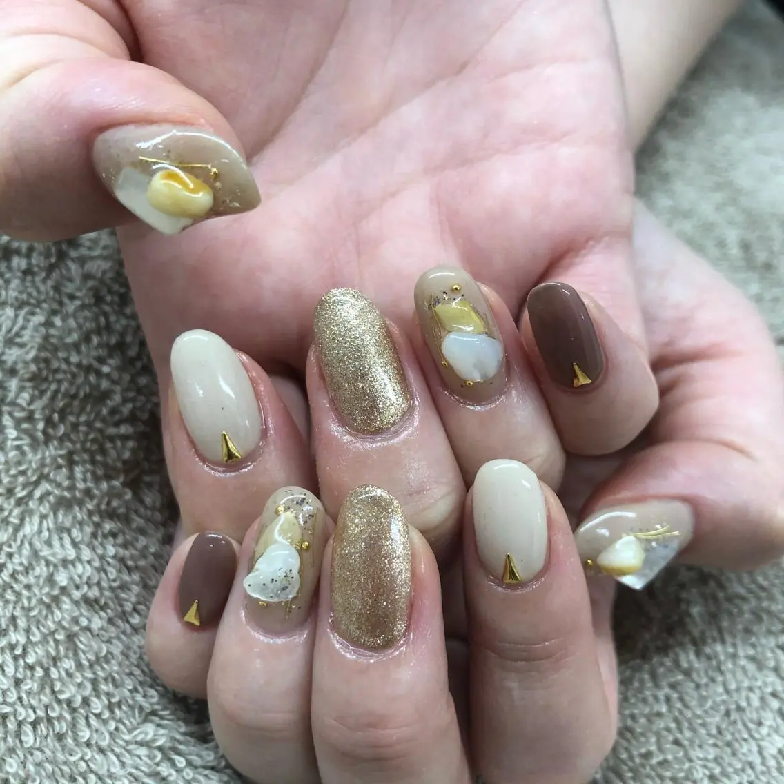 ネイル ニュアンスネイル ハンドネイル MAYME TAMAKIのネイルデザイン