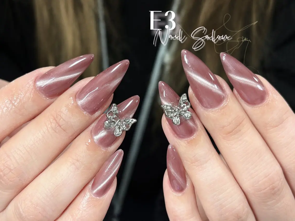 ネイル ハンドネイル E3 Nail Salonのネイルデザイン