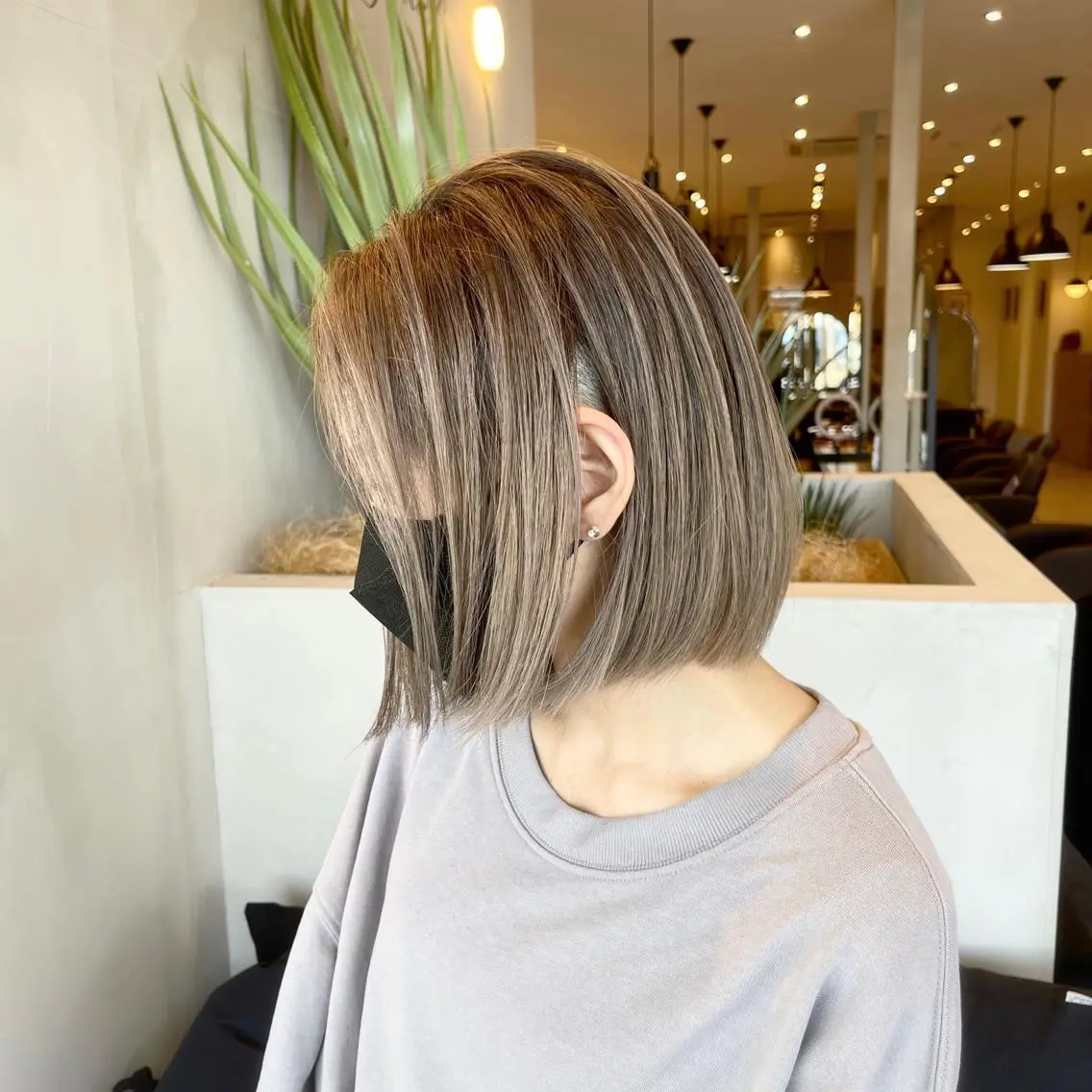ショート カラー バレイヤージュ デザインカラー ハイライトカラー 外国人風カラー ハイライト カット ヘアカラー トリートメント アンドウ ユウ/ レイヤーカット/韓国のヘアスタイル