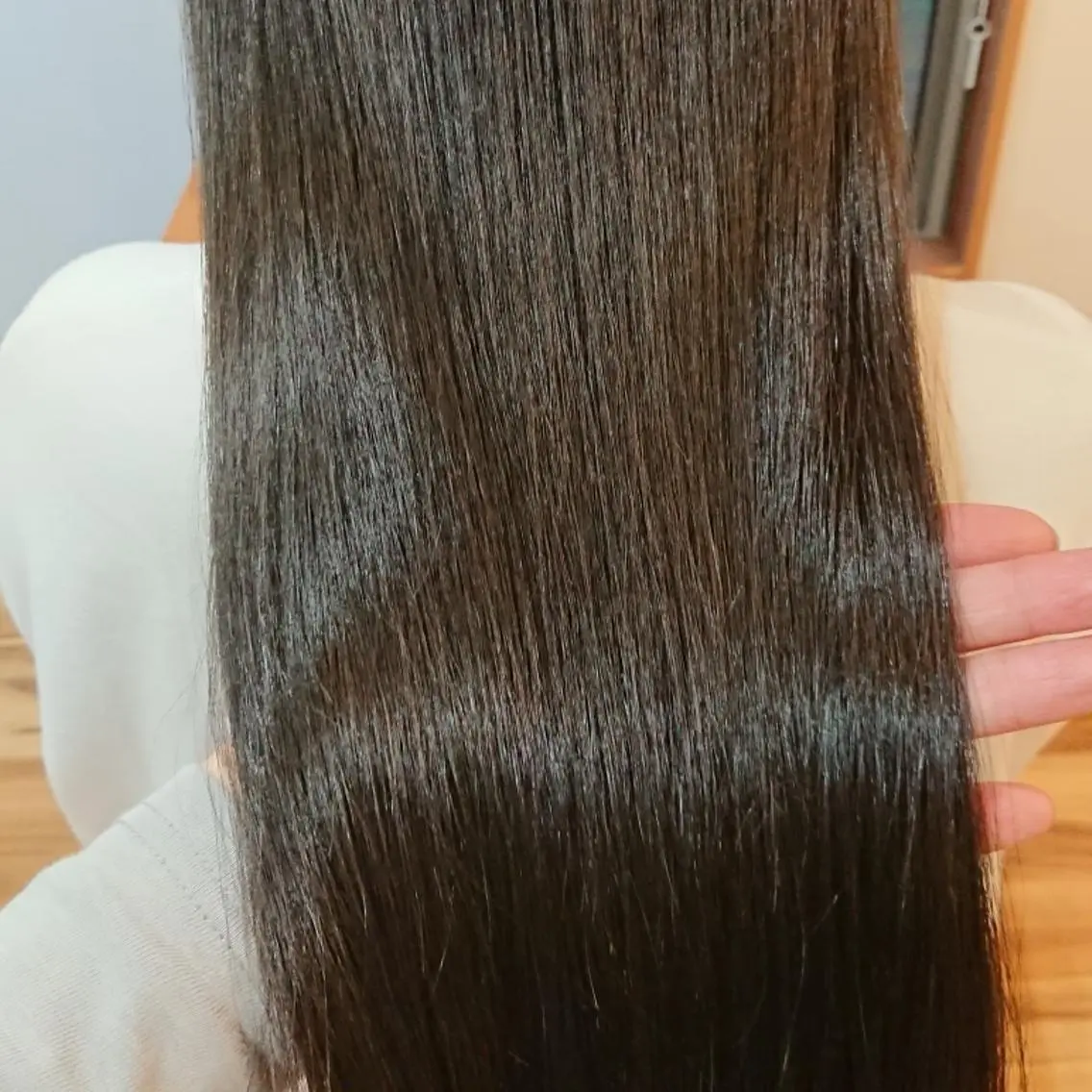 ロング 髪質改善 カット 縮毛矯正 トリートメント crea   芦田 武栄のヘアスタイル