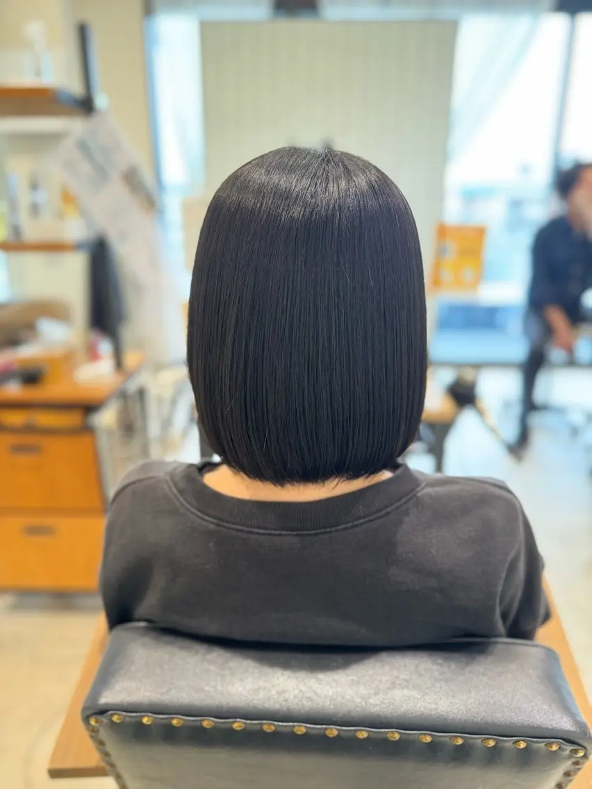 ショート カラー メンズストレート⭐️ 髪質改善カラー⭐️のヘアスタイル