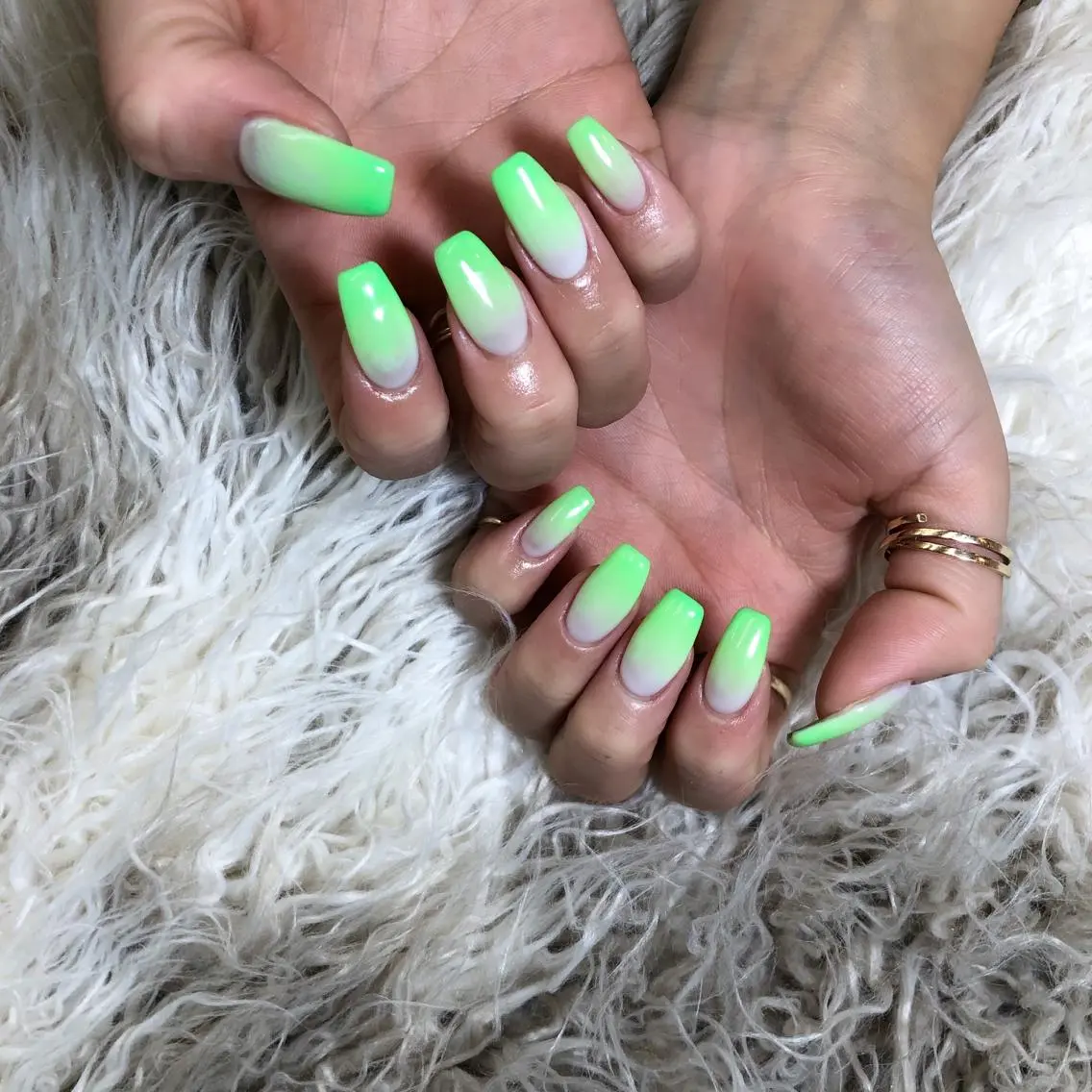 ネイル グラデーション nail 1997のネイルデザイン