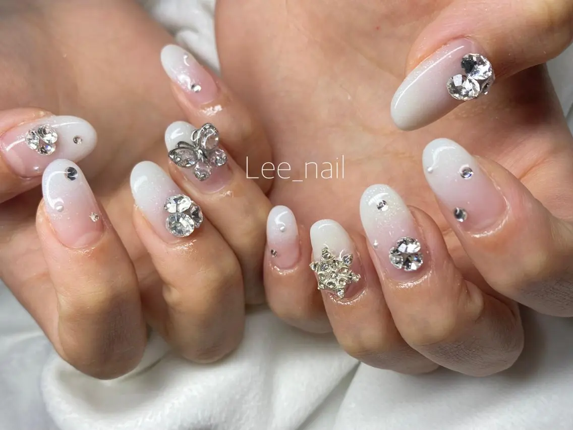 ネイル アートネイル グラデーション ハンドネイル Lee_ nailのネイルデザイン