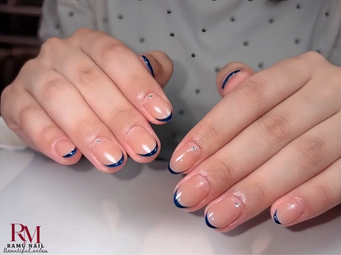 ネイル キラキラネイル マグネットネイル ミラーネイル ピンク ストーンネイル ハンドネイル RAMU Nail 恵比寿店のネイルデザイン