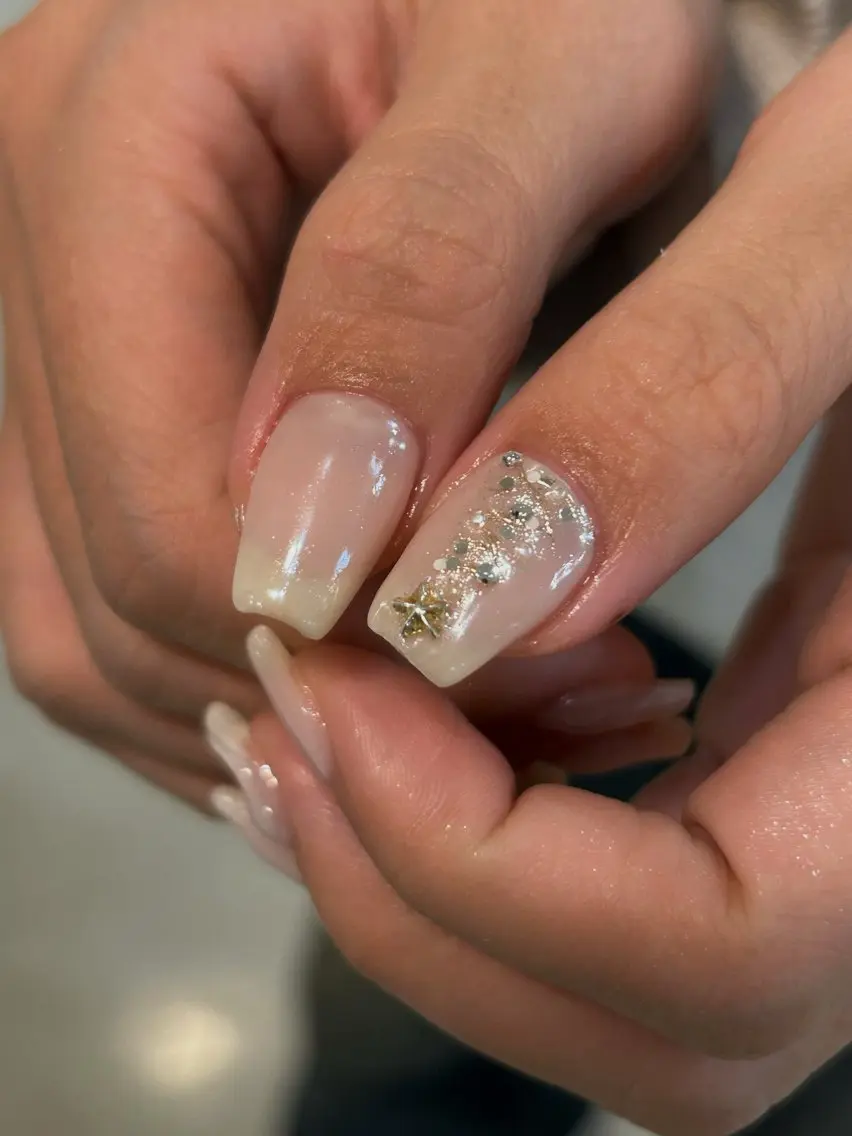 ネイル Salondevi2 isanaのネイルデザイン