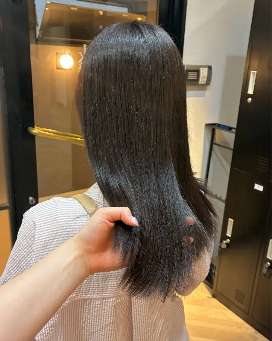 セミロング カット ヘアカラー トリートメント 柴田真衣 /ナチュラル/半個室のヘアスタイル