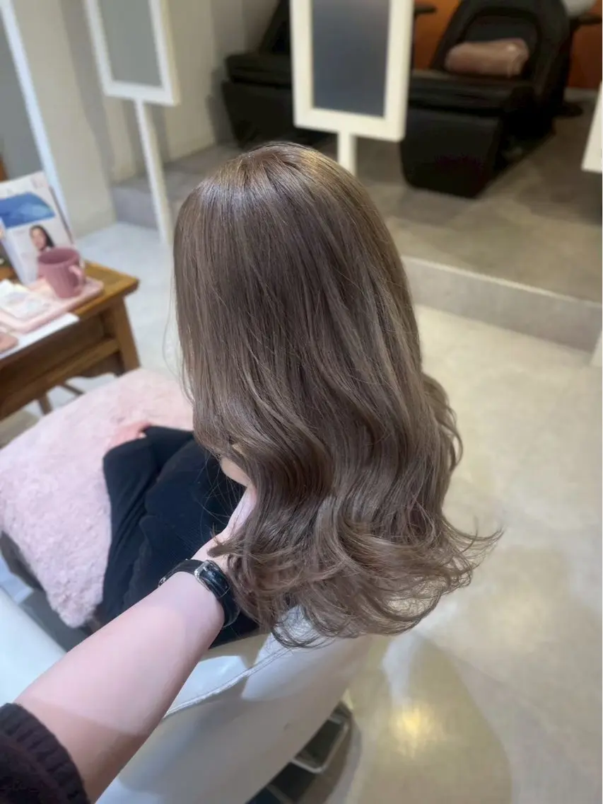 【平日限定💖】ダブルカラー(ブリーチ1回+カラー)￥9,900（税込）の写真