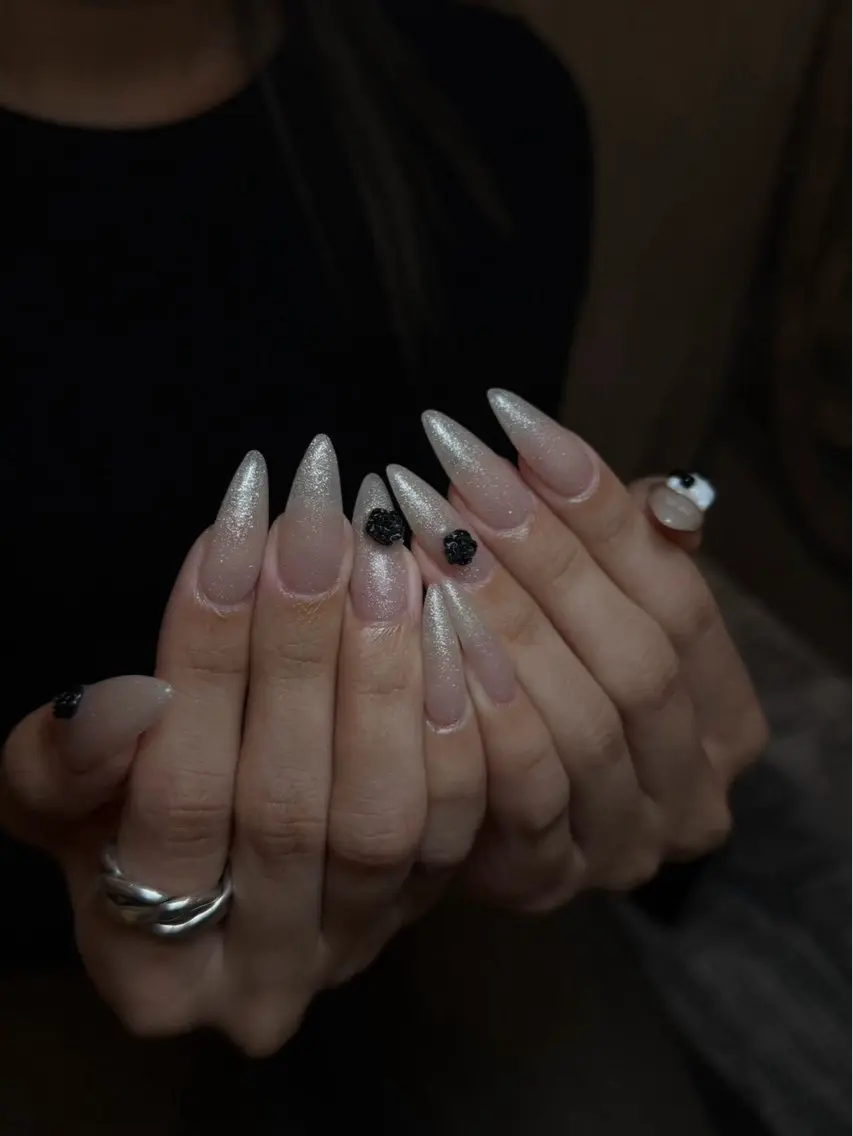 ネイル D.d nail Shiori🌼🌈のネイルデザイン