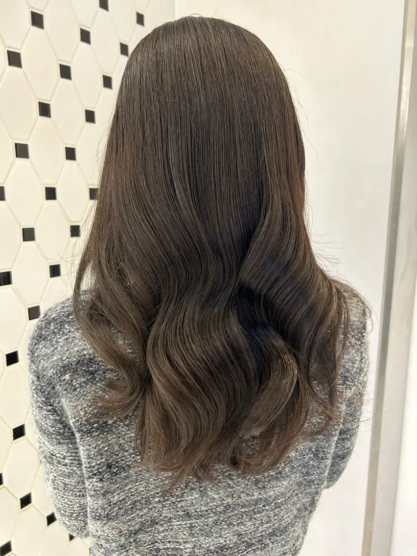 セミロング カラー 韓国っぽ水光肌カラー マンツーマン🫧なおのヘアスタイル